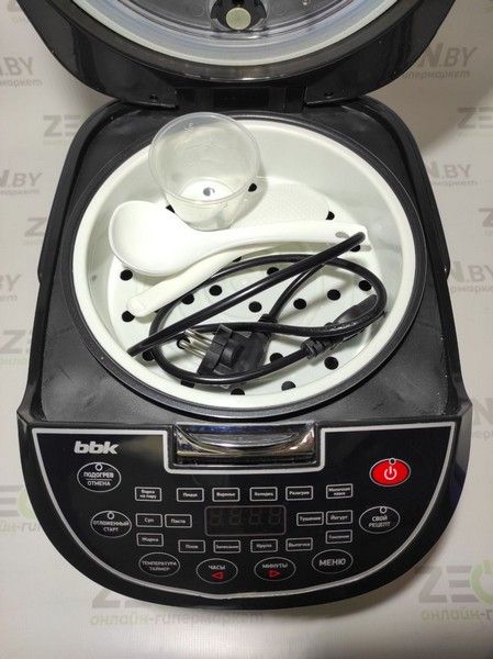 УЦЕНКА Мультиварка BBK BMC052 черный, 940Вт, 5.0л