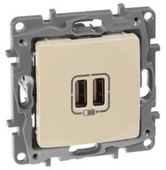  USB Legrand Etika (672394) .  