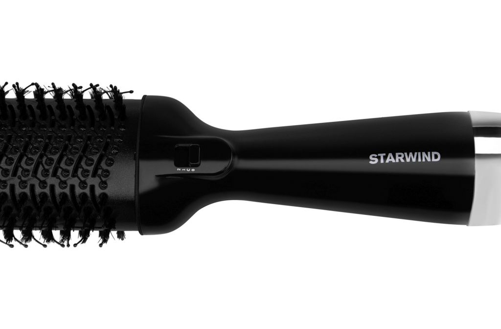 Фен-щетка StarWind SHB 7760