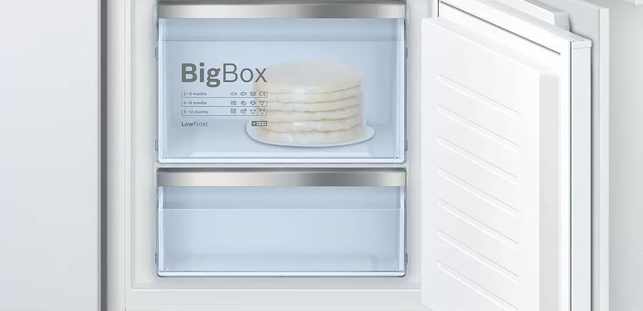 Холодильник Bosch Serie 6 KIS87AF30U