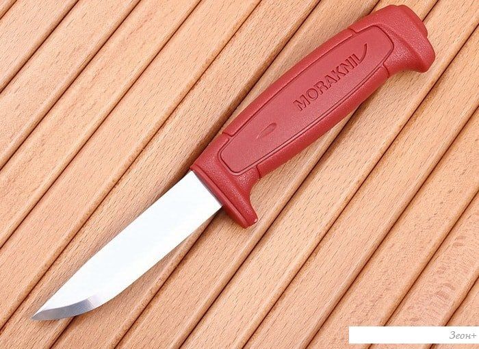 Туристический нож Morakniv Basic (бордовый)