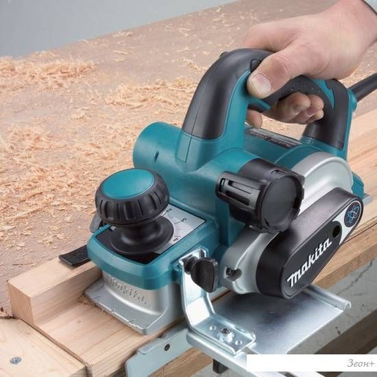 Рубанок Makita KP 0810 C