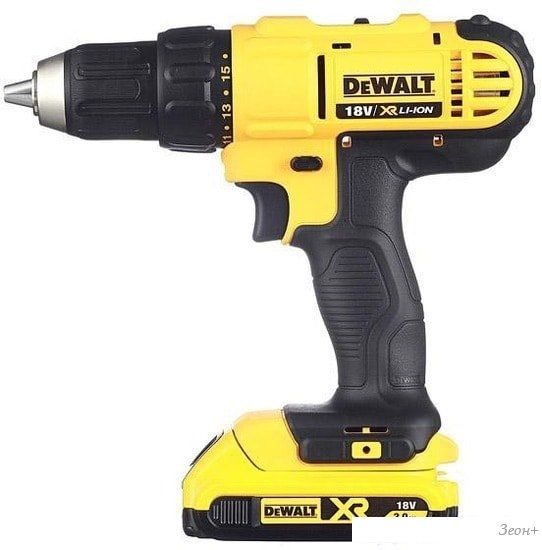 Дрель-шуруповерт DeWalt DCD771D2 (с 2-мя АКБ 2 Ah)