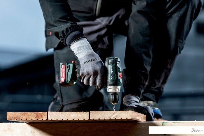 Дрель-шуруповерт Metabo PowerMaxx BS 12 601036500 (с 2-мя АКБ 2 Ah, кейс)