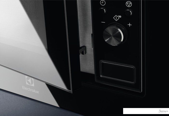 Микроволновая печь Electrolux LMS2203EMX