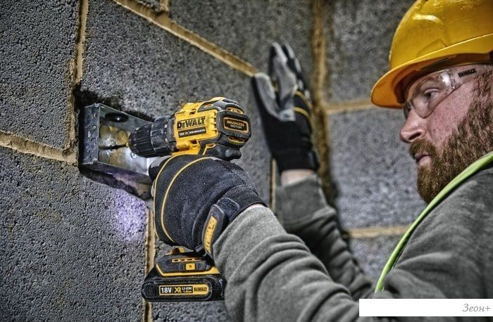 Дрель-шуруповерт DeWalt DCD708N-XJ (без АКБ)