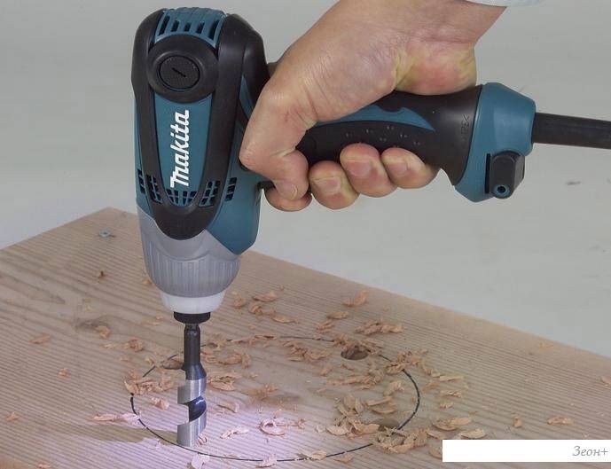 Шуруповерт Makita TD0101F