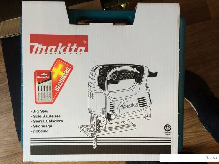 Электролобзик Makita 4329KX1