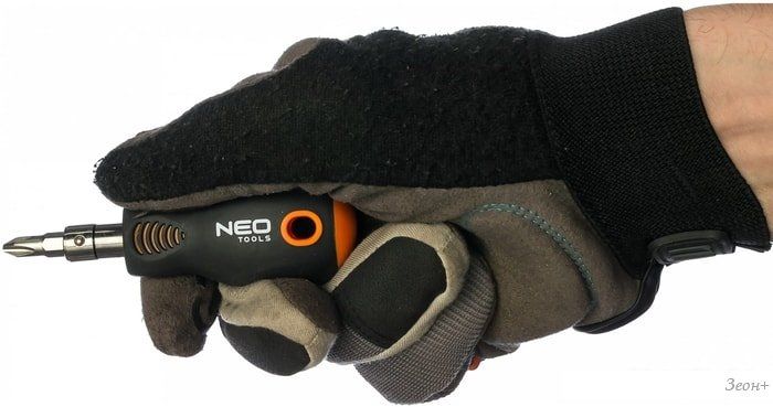 Отвертка NEO 04-201