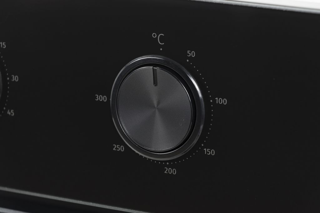 Электрический духовой шкаф Gorenje BO6725E02BG