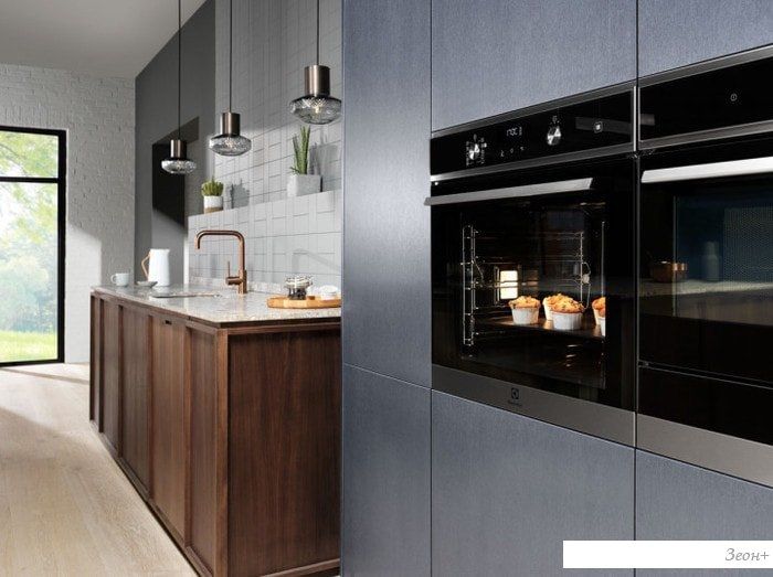 Электрический духовой шкаф Electrolux EOD3C70TK