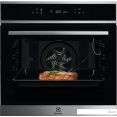 Электрический духовой шкаф Electrolux EOE7P31X