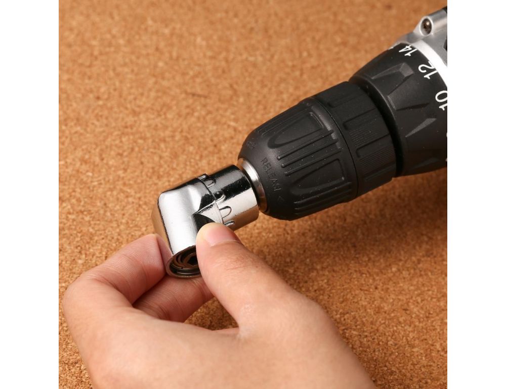 Удлинитель Deko DH03 065-0748