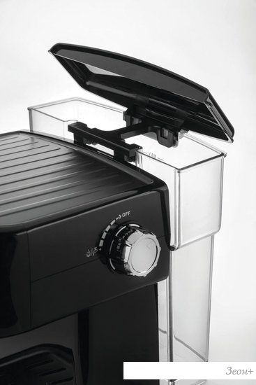 Рожковая помповая кофеварка Ufesa CE7244 Brescia