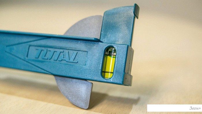 Угольник Total TAHS3011