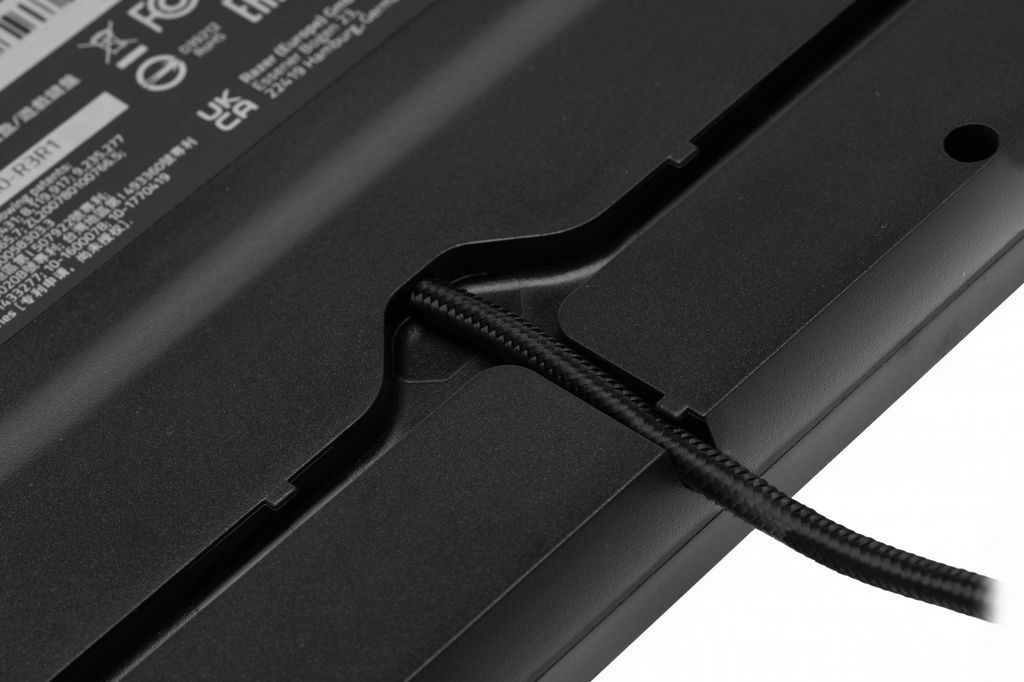 Клавиатура Razer Ornata V3