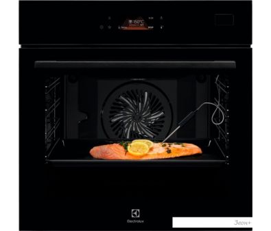    Electrolux SteamBoost 800 EOB8S39Z