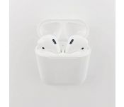 c by Breezy,  C Apple AirPods (Gen2) Charging Case  2CMV7N200157