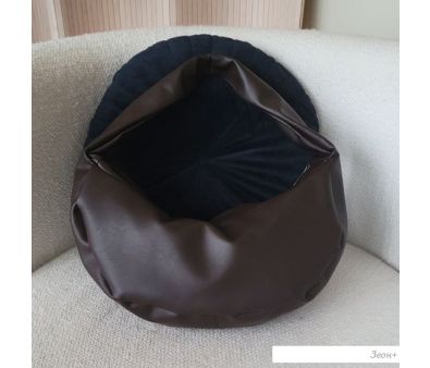  MT.style Hobo ()