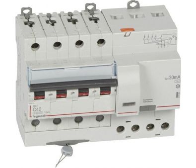   Legrand DX3 4P  40A 30 6k 7 411190