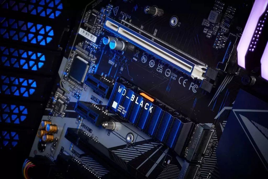 SSD WD Black SN850X NVMe Heatsink 2TB WDS200T2XHE