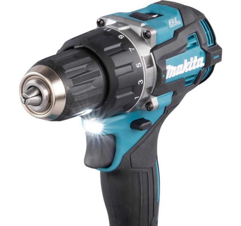 Дрель-шуруповерт Makita DF002GD201 (с 2-мя АКБ, кейс)
