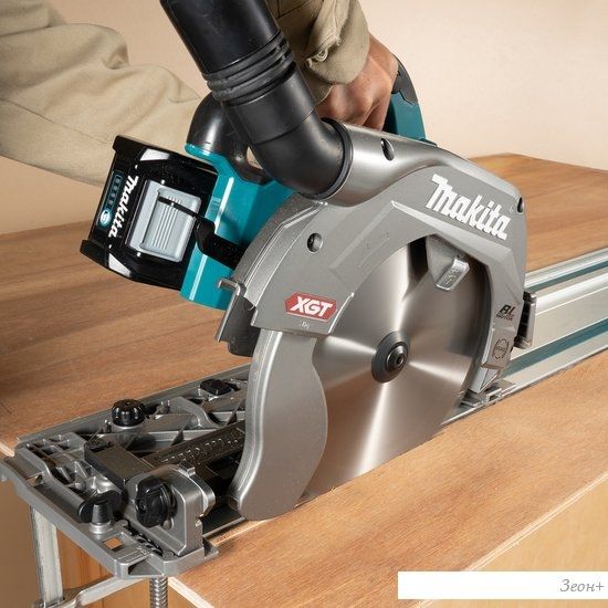 Дисковая (циркулярная) пила Makita HS009GZ (без АКБ)