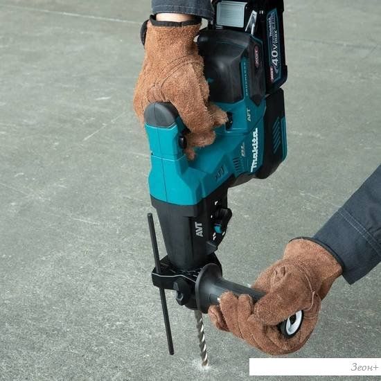 Перфоратор Makita HR001GZ (без АКБ)