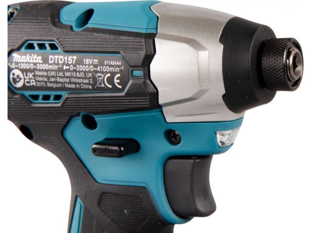 Винтоверт Makita DTD157Z (без АКБ)