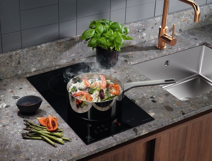 Варочная панель Electrolux LIT30231C