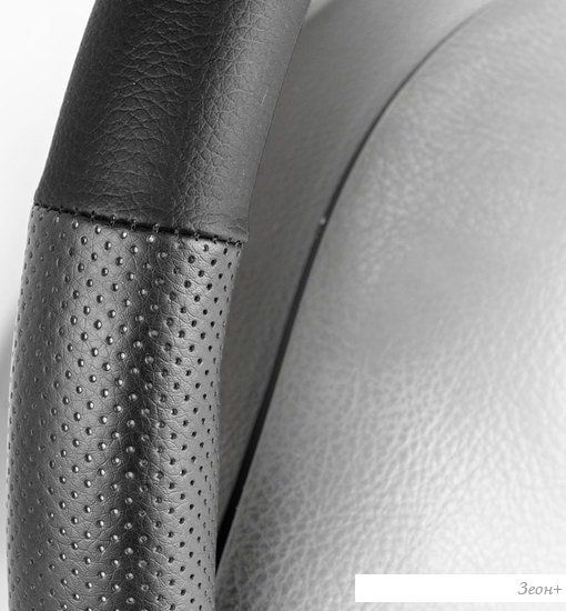Оплетка на руль Autoprofi SAM-100 BK/BK (M) (черный)