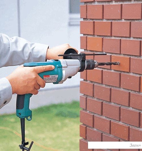 Ударная дрель Makita HP2051FJ (с кейсом MakPac)
