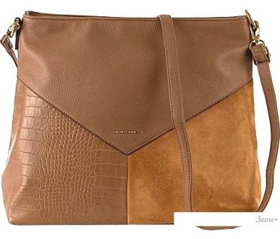   David Jones 823-7003-3-DCM ()