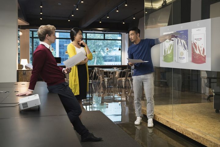 Проектор Epson CO-W01