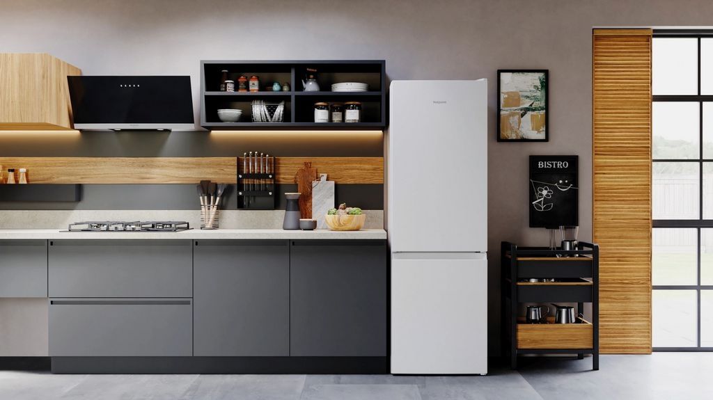 Холодильник Hotpoint-Ariston HT 4180 W