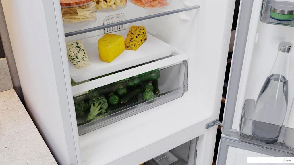 Холодильник Hotpoint HT 4200 W