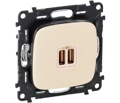  USB Legrand Valena Allure 7 549 96