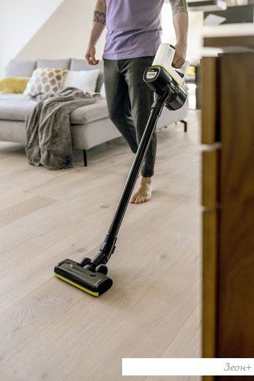 Пылесос Karcher VC 4 Cordless myHome 1.198-630.0