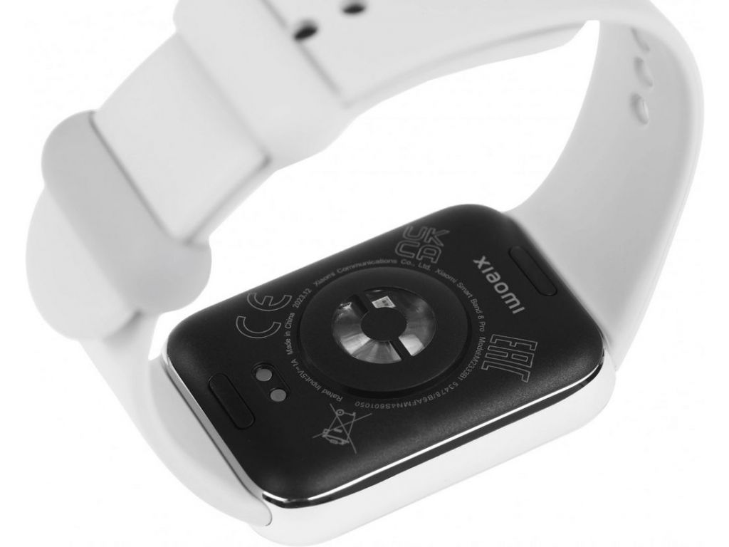 Фитнес-браслет Xiaomi Smart Band 8 Pro M2333B1 без NFC (серебристый, с белым силиконовым ремешком, международная версия)