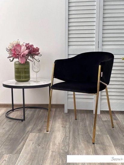 Стул M-City Dill 629M05377 (Momo-47 черный/золотой)
