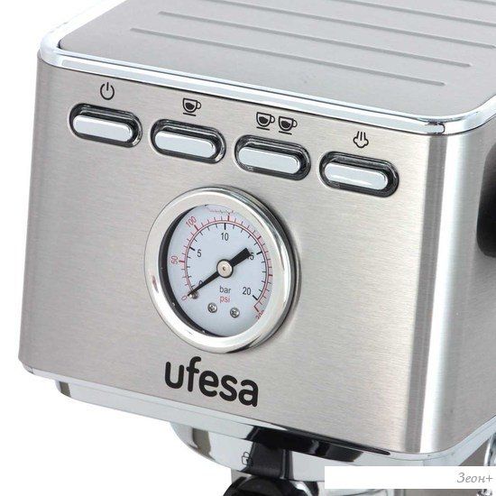 Рожковая помповая кофеварка Ufesa CE8030 Milazzo