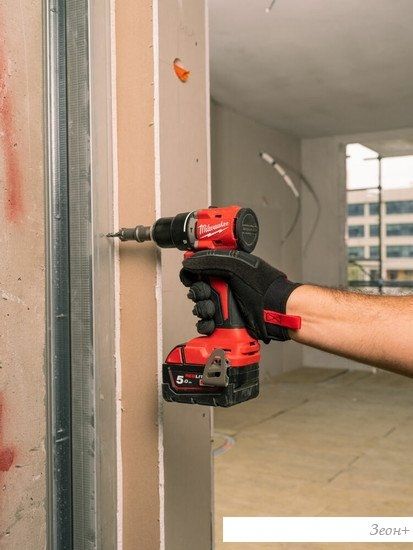Ударная дрель-шуруповерт Milwaukee M18 M18BLPDRC-0X 4933492821 (без АКБ, кейс)