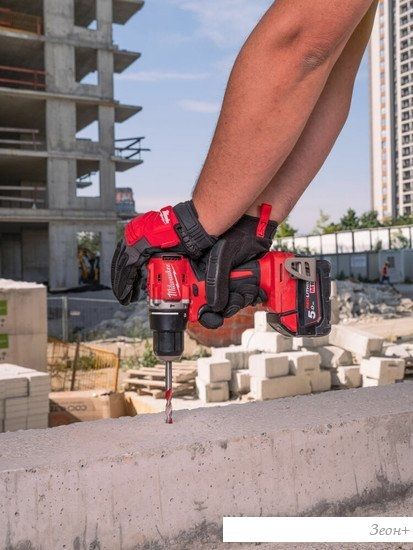 Ударная дрель-шуруповерт Milwaukee M18 M18BLPDRC-0X 4933492821 (без АКБ, кейс)
