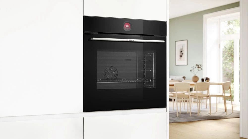 Электрический духовой шкаф Bosch Serie 8 HBG7341B1