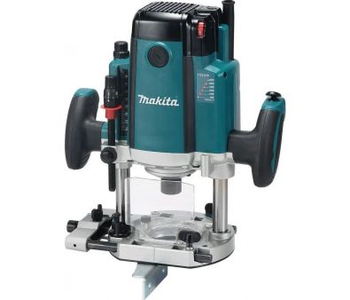   Makita RP2303FC02