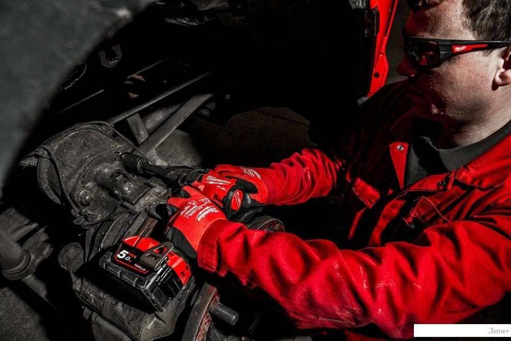 Гайковерт Milwaukee M18 FUEL M18FIW2F12-0 4933498058 (без АКБ)