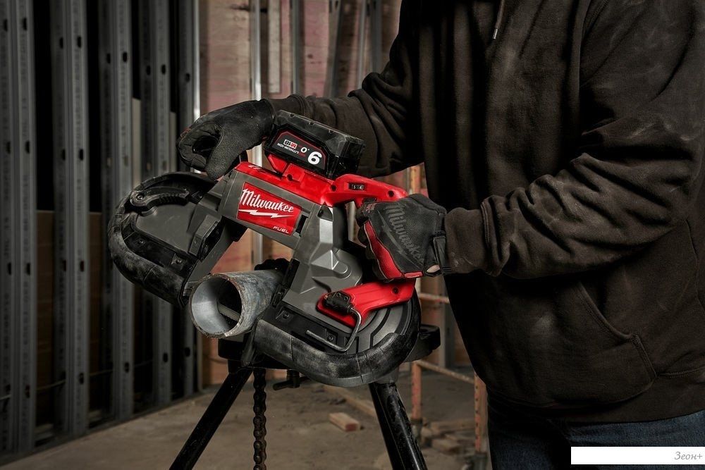 Защитный кожух Milwaukee 4932471459