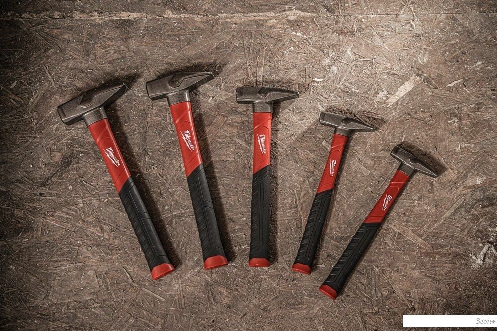 Молоток Milwaukee 4932478661