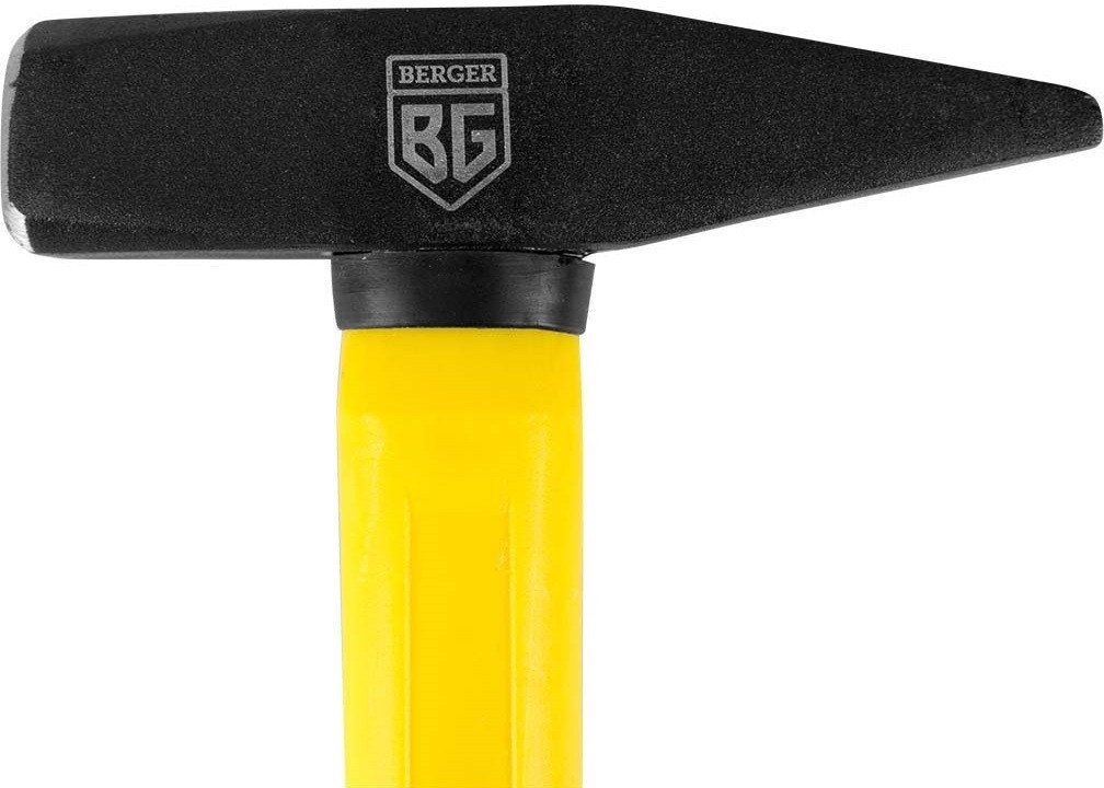 Молоток Berger Слесарный кованый 800г BG1515 (фиберглассовая рукоятка)