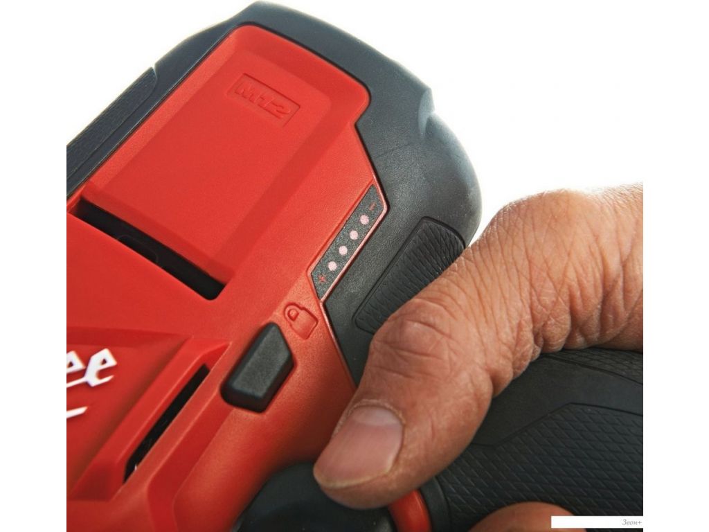 Сабельная пила Milwaukee M12 CHZ-602X Fuel 4933451511 (с 2-мя АКБ, кейс)